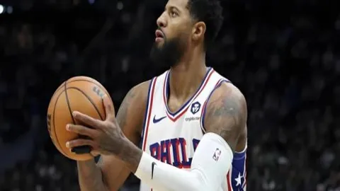 欧足联授予贝尔最佳球员荣誉