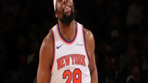 大乐透期号专家推荐：奥莫尼亚对阵阿波罗质合分析